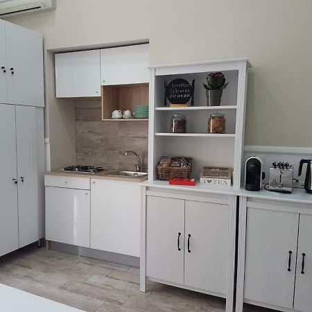 Angelica Bed & Breakfast Наполи Екстериор снимка
