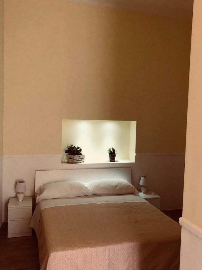 Angelica Bed & Breakfast Наполи Екстериор снимка