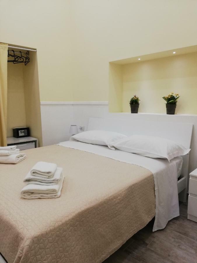 Angelica Bed & Breakfast Наполи Екстериор снимка
