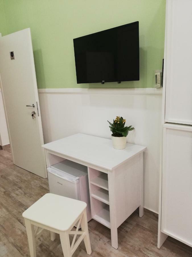 Angelica Bed & Breakfast Наполи Екстериор снимка