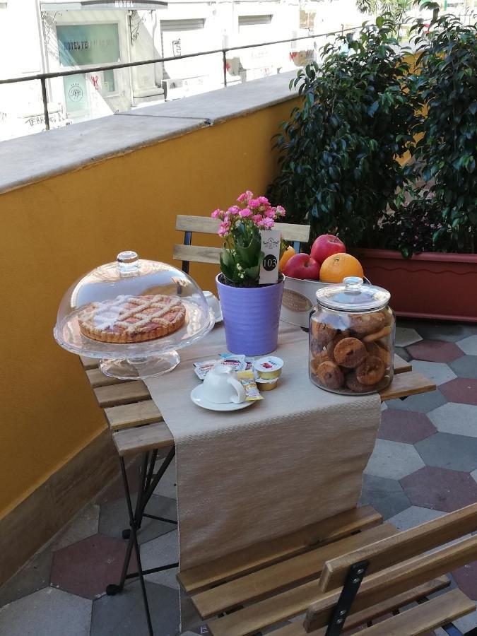 Angelica Bed & Breakfast Наполи Екстериор снимка